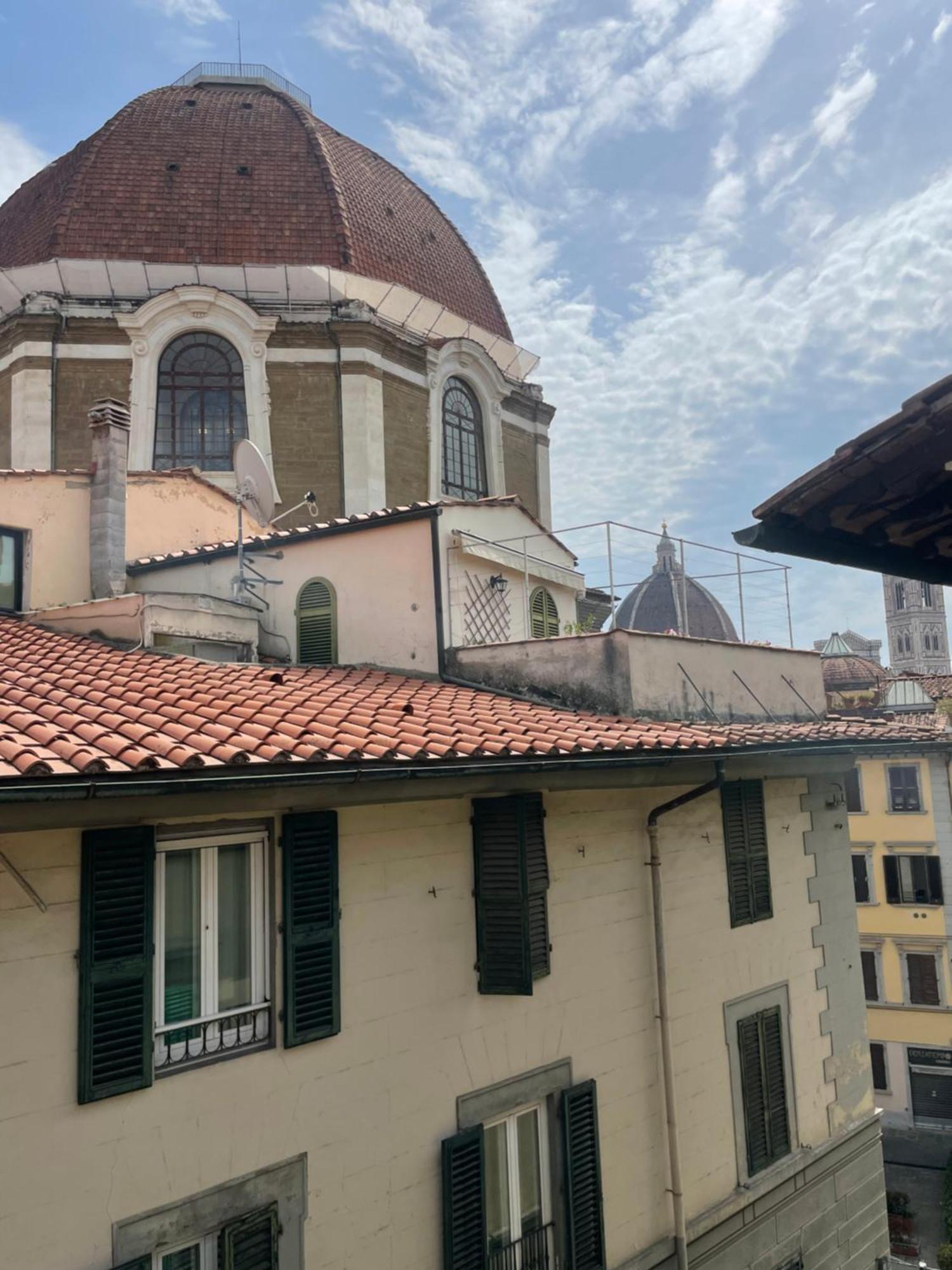 Cozy Studio Medici Florencia